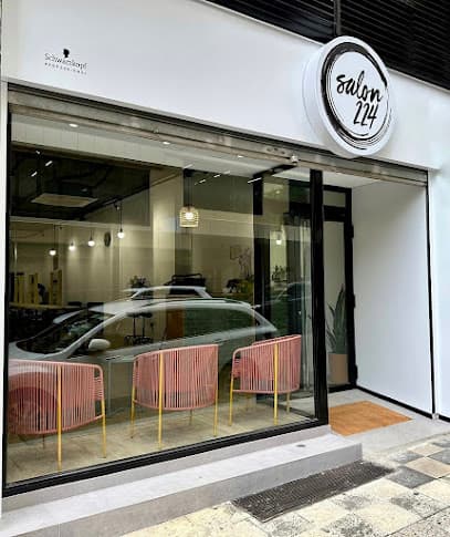 SALÓN 224 - Peluquería en Albacete Centro